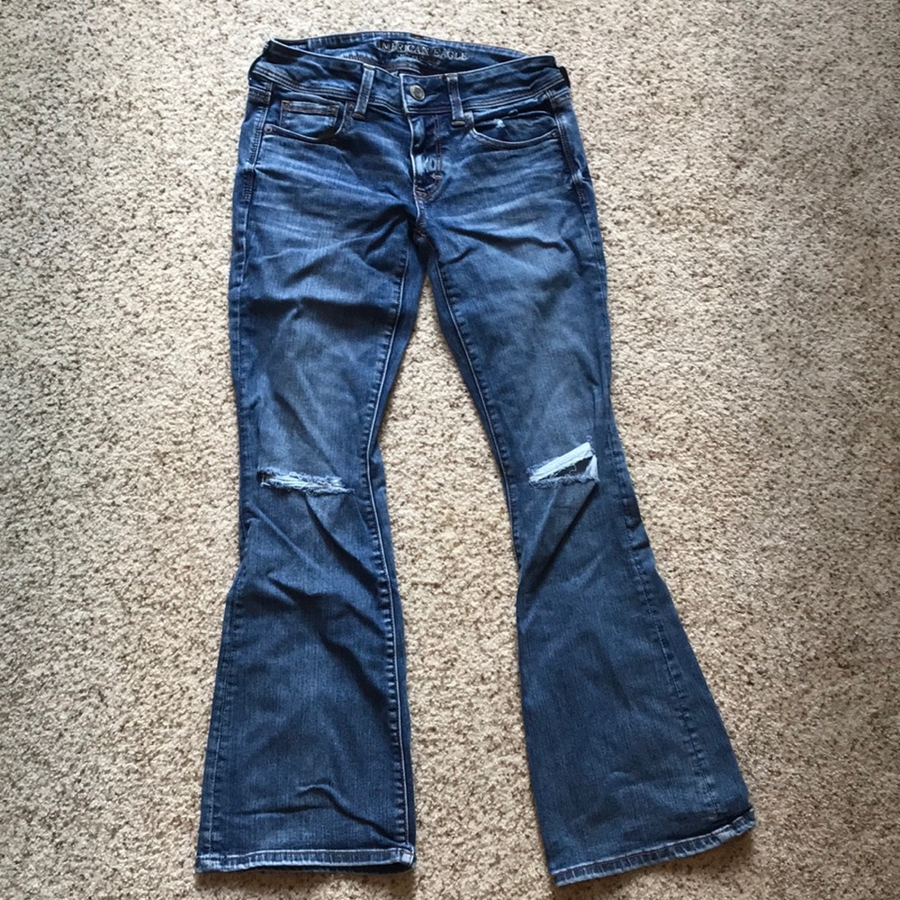 NWOT AE Kickboot Jeans